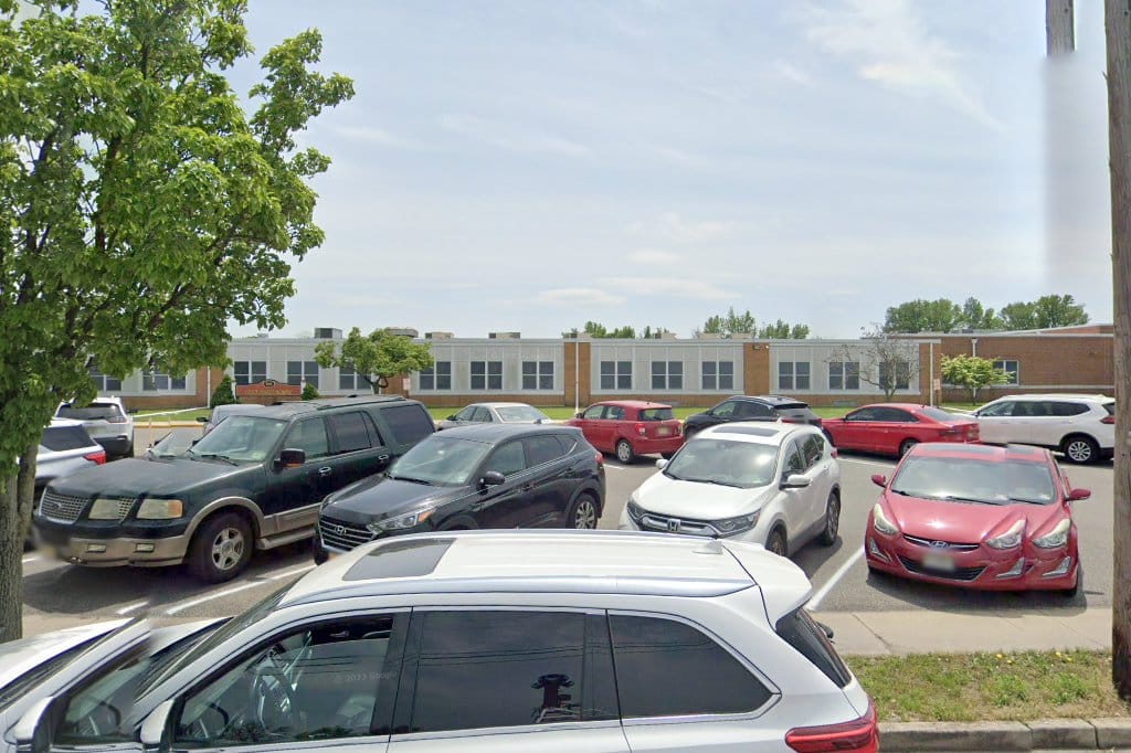 Field St School