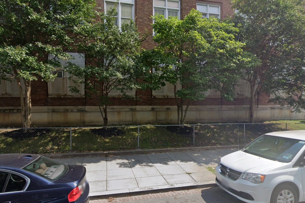 Shaw Middle School At Garnet Patterson