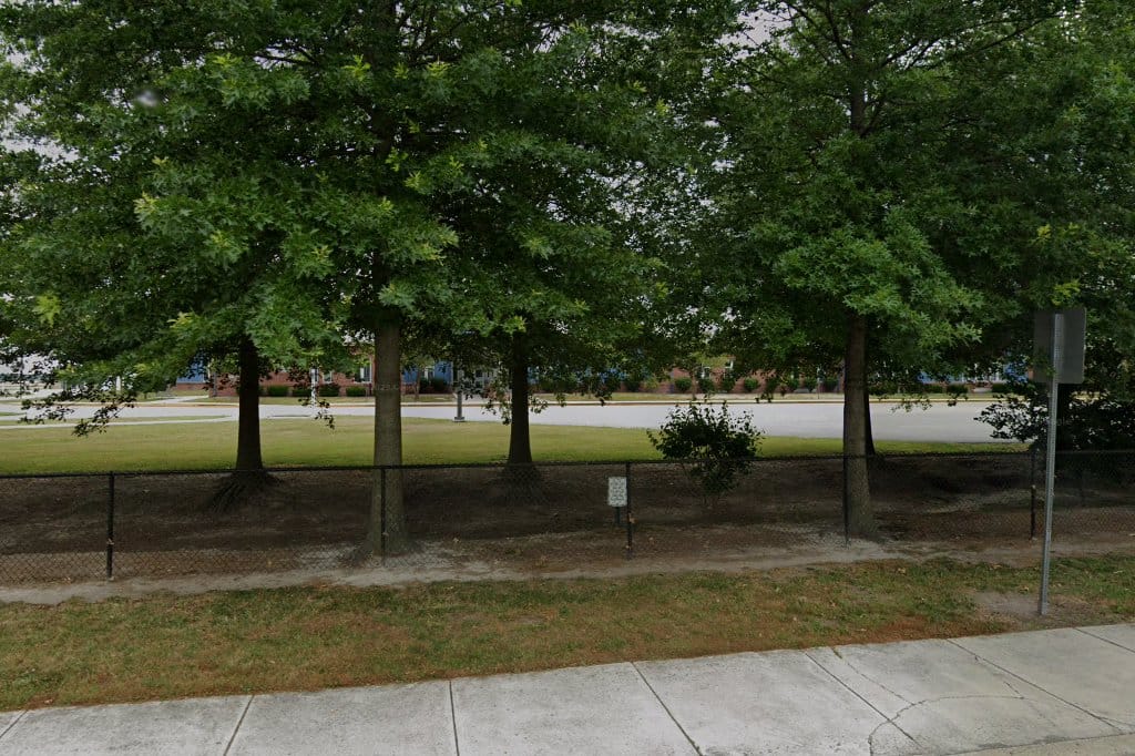 Lake Forest South Elementary School