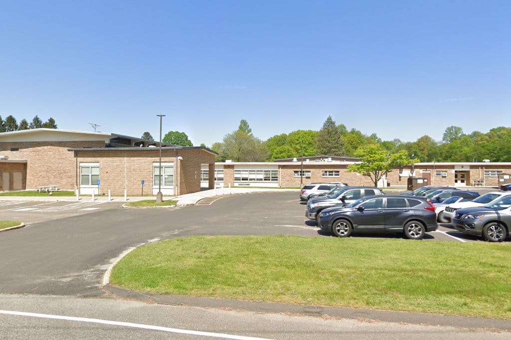 Tashua School