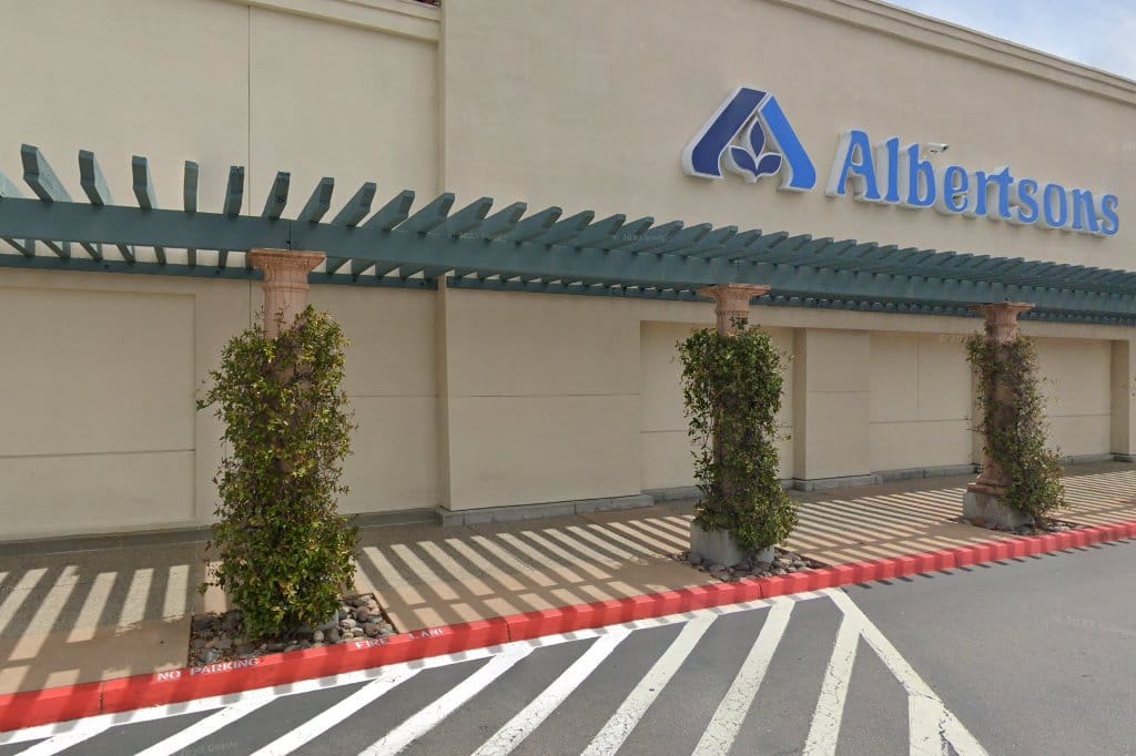Albertsons-Savon Pharmacy