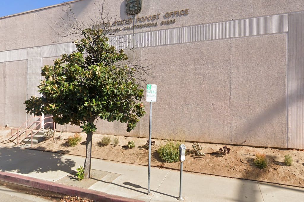 Tarzana Passport Office