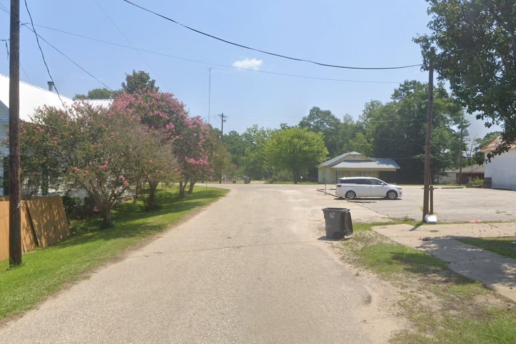 Pine Hill Courthouse