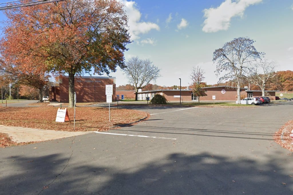 John F Kennedy School