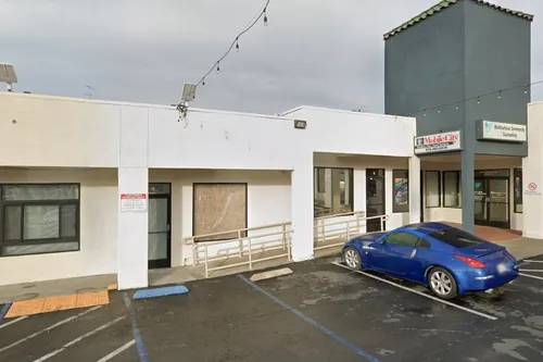 Anh Thus Pharmacy