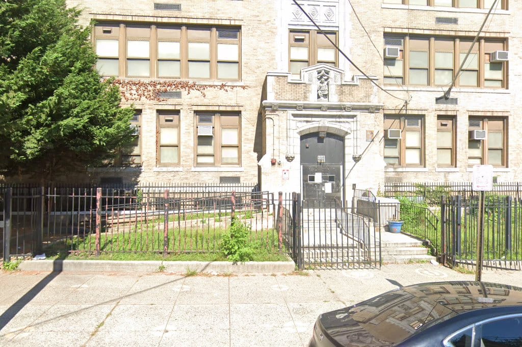 Elementary School 23