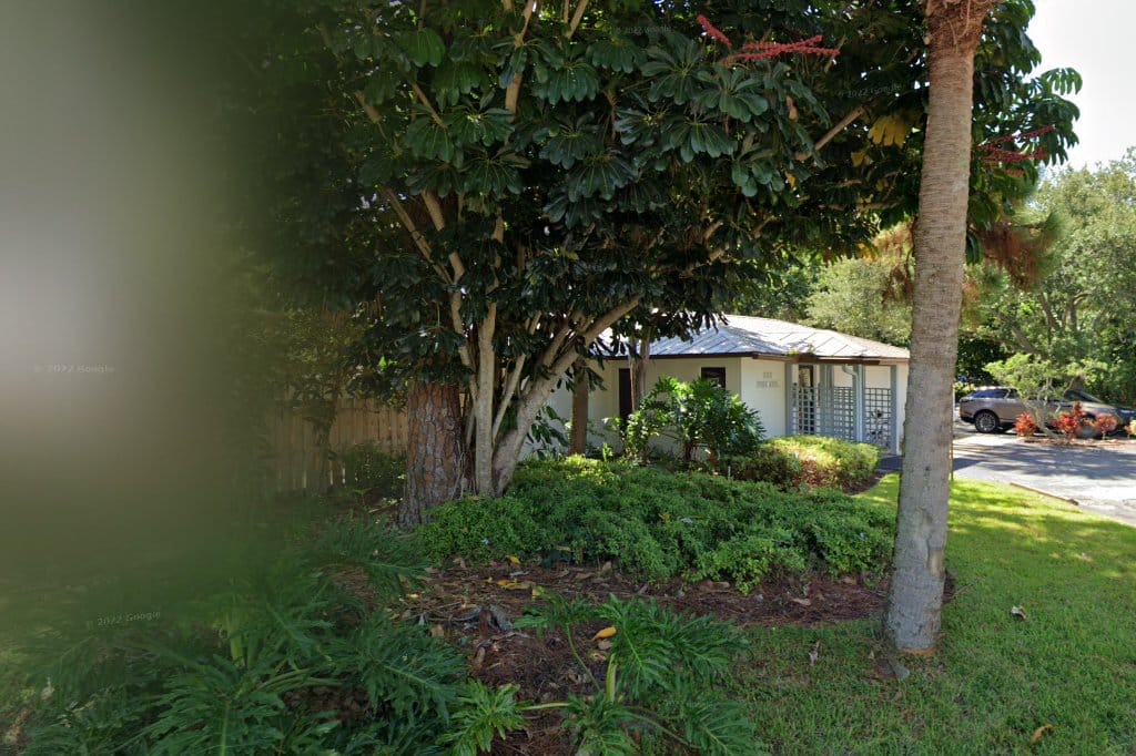 Claunch Animal Hospital & Kennel