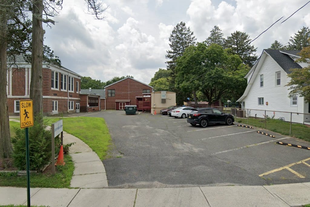 Farmingdale Elementary School