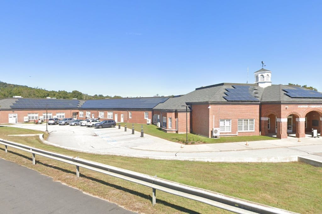 Pomfret Community School