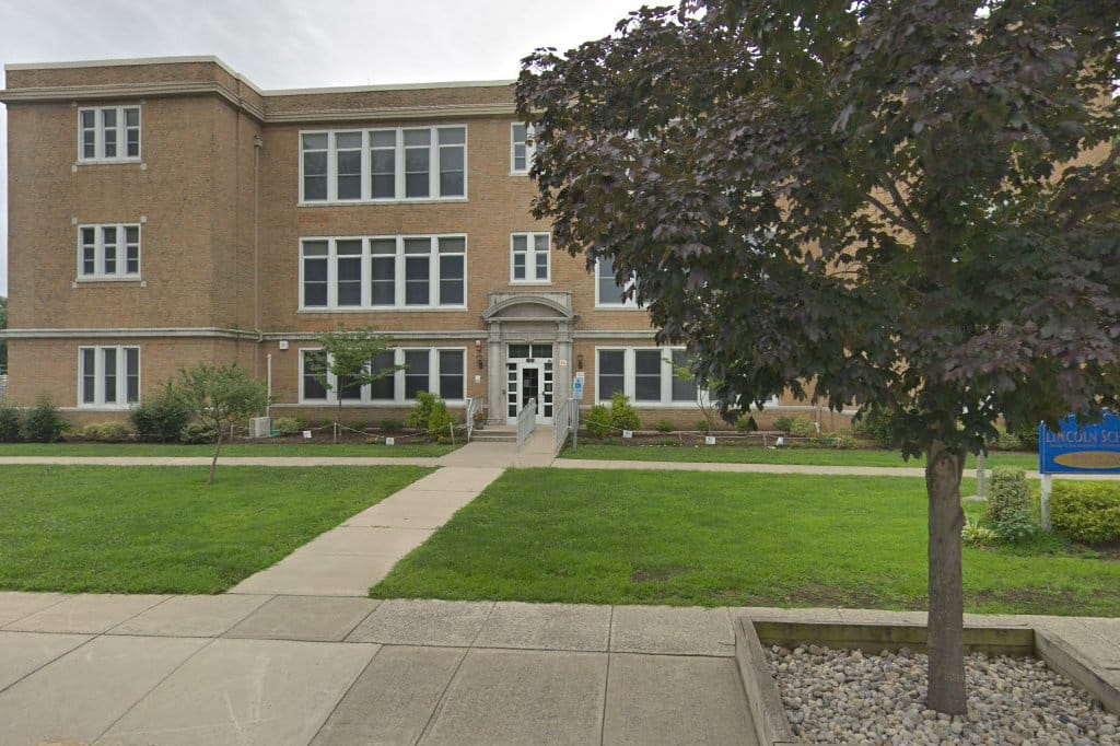 Hillcrest Colony Elementary School
