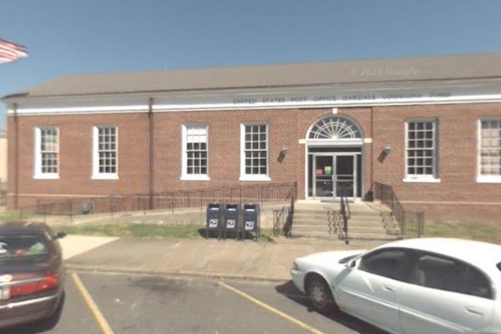 Oakdale Passport Office