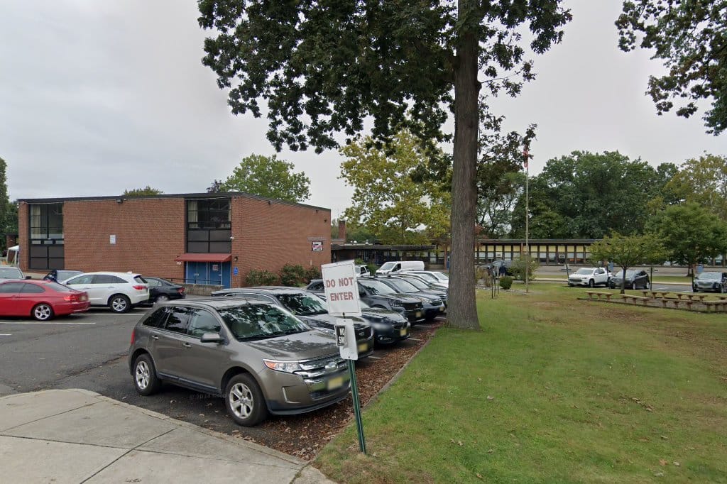 Henry B Milnes School