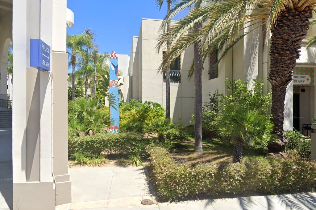 Beverly Hills Passport Office