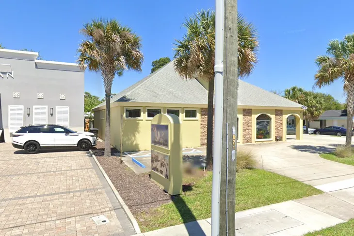 Coral Reef Animal Hospital