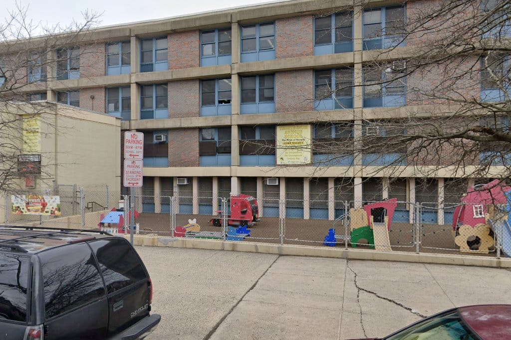 Thirteenth Ave School