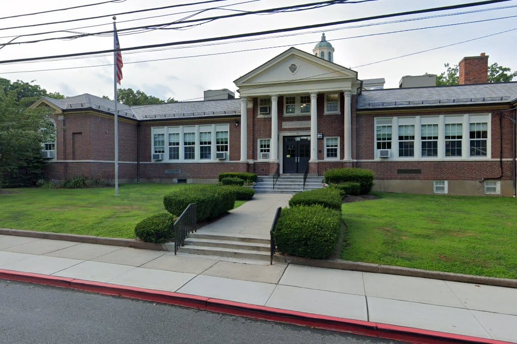 Willard Avenue K-8 School