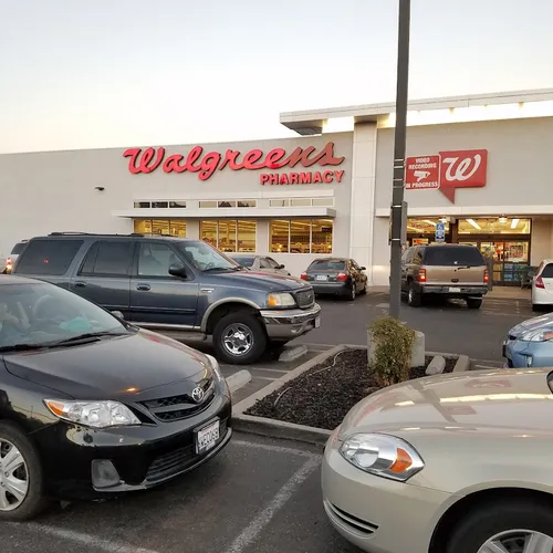 Walgreens Pharmacy
