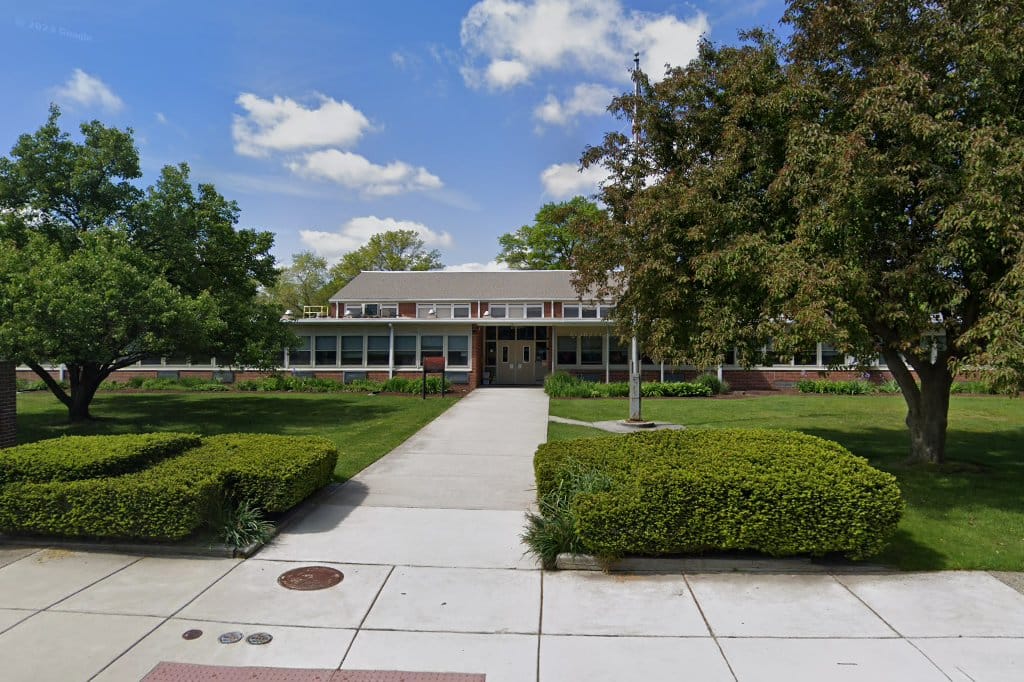 Memorial Junior High School