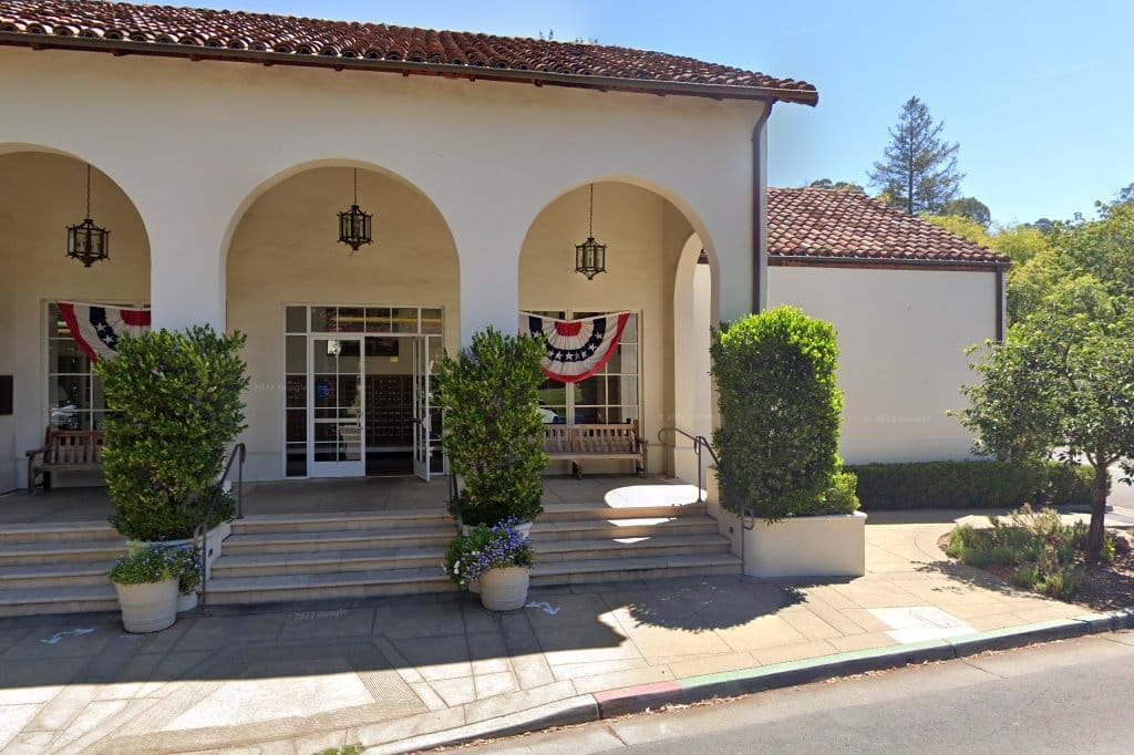 Ross Passport Office