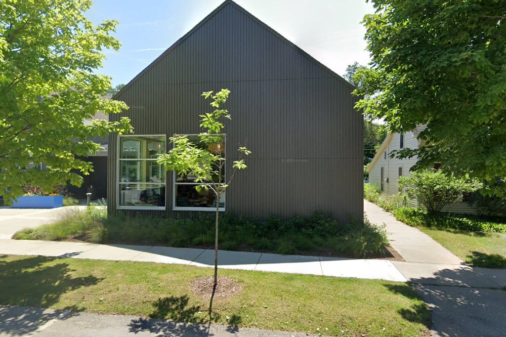 Glen Lake Community Library