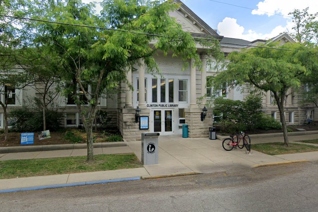 Clinton Public Library