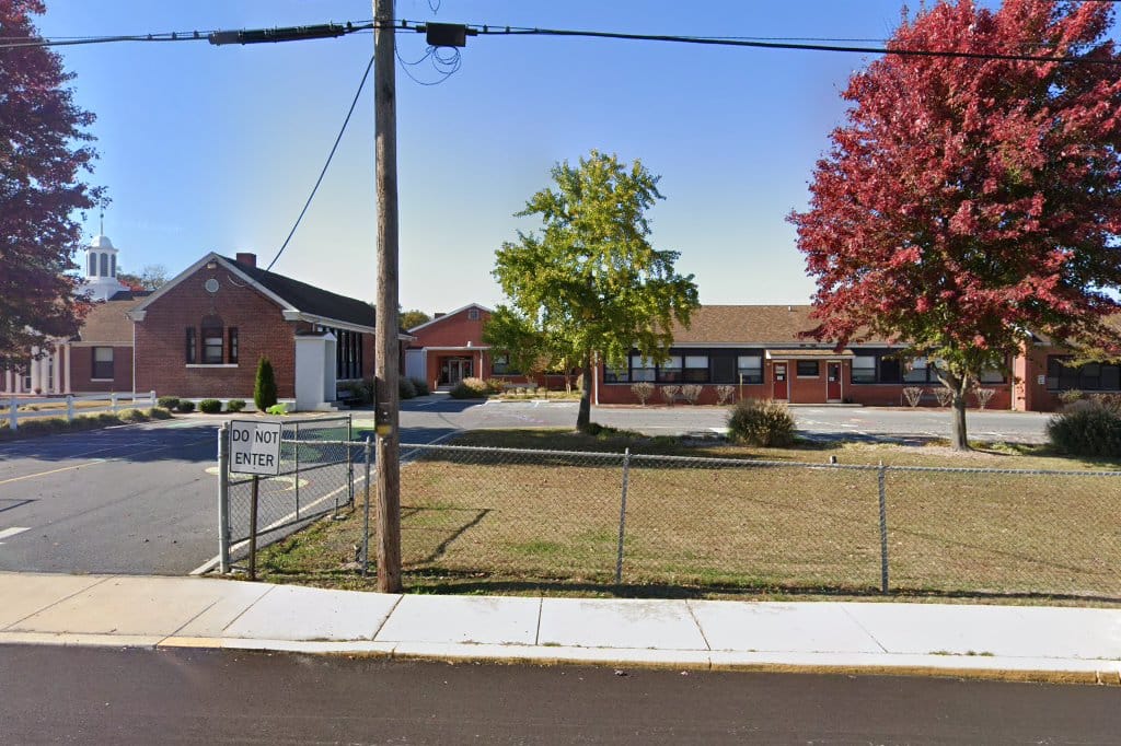 Hartly Elementary School