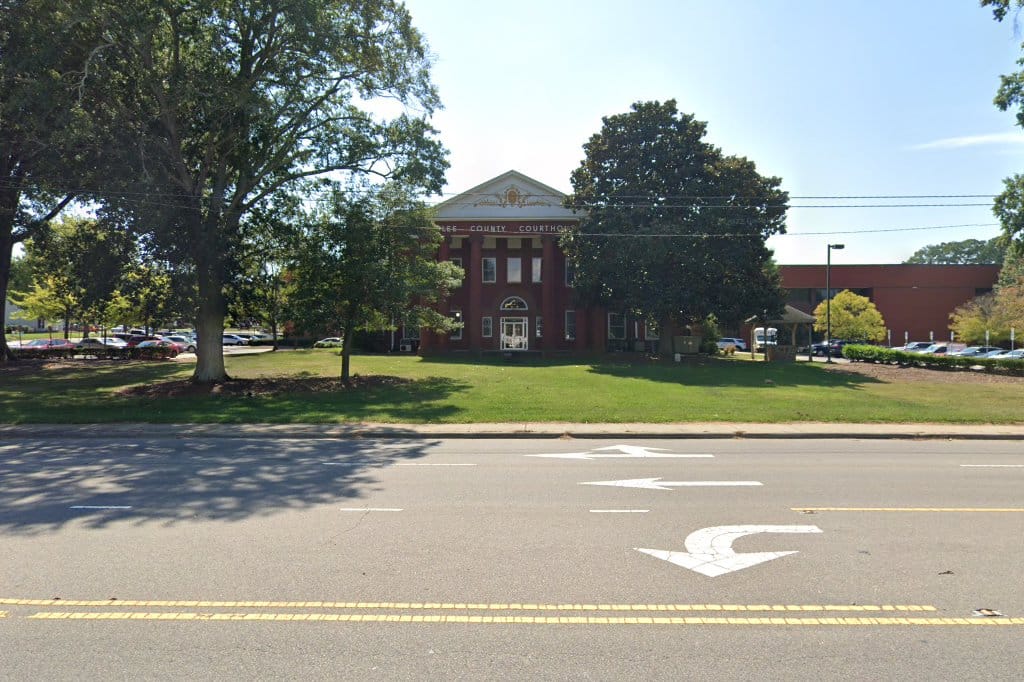 Lee County Court