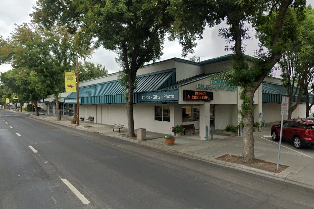 Davisons Drug Pharmacy