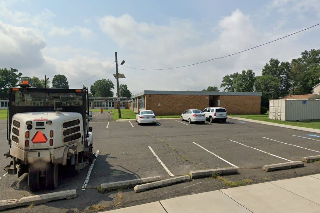 Pennsylvania Ave School