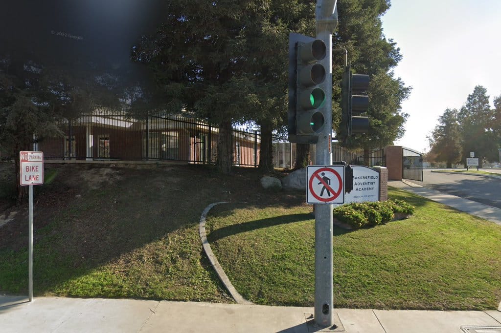 Bakersfield Adventist Academy