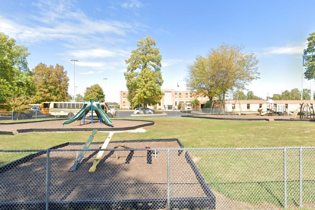 Pioneer Elementary School