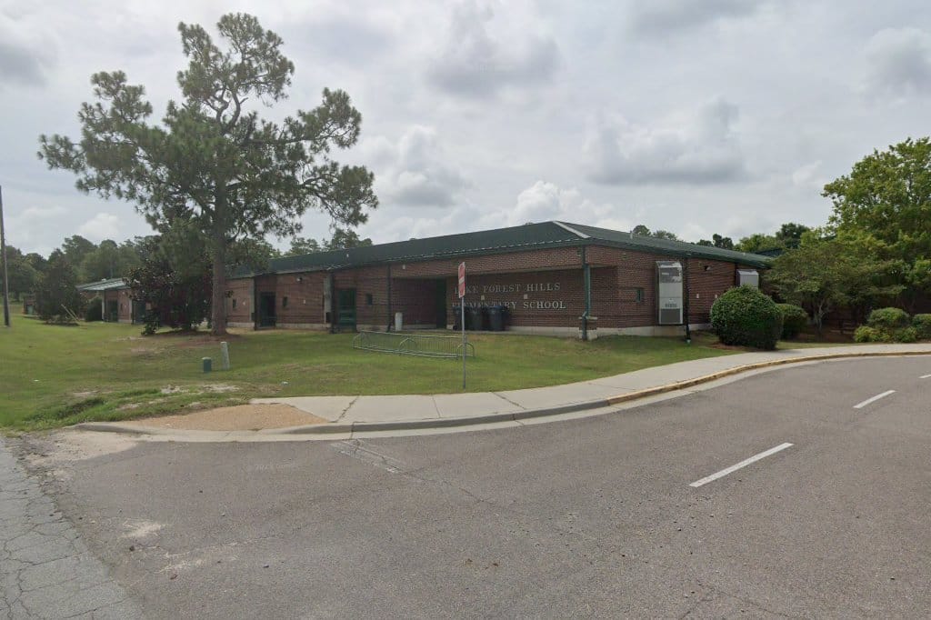 Lake Forest Hills Elementary School