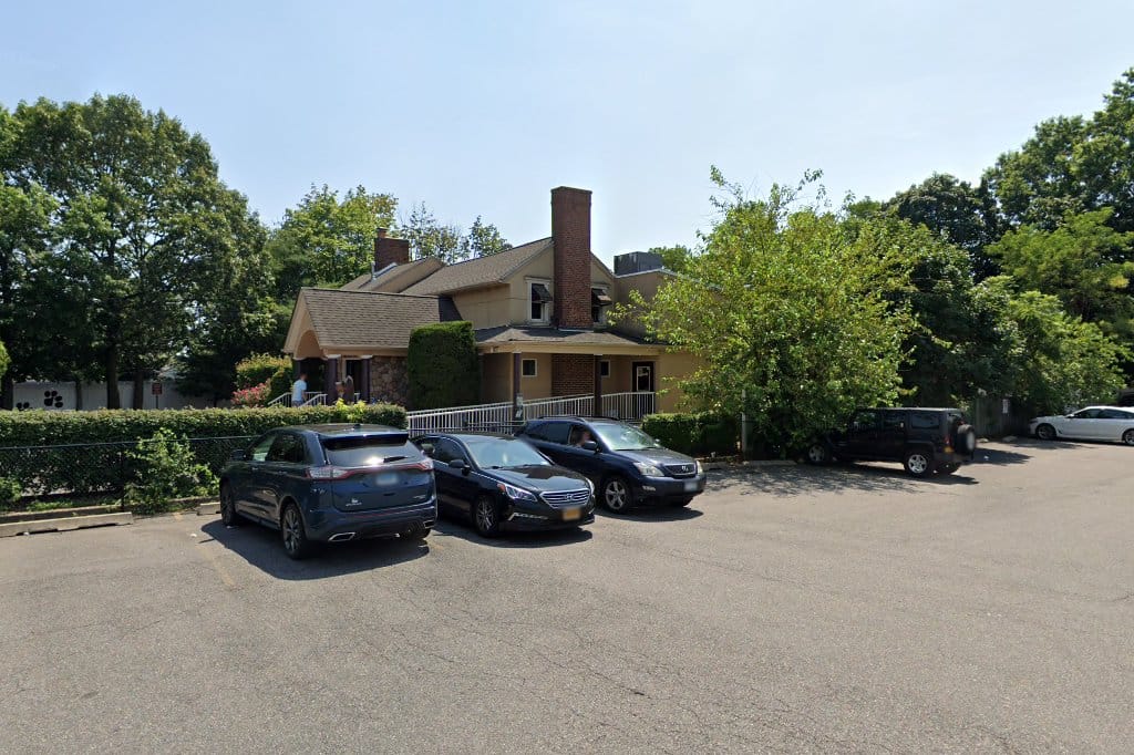 Manetto Hill Animal Hospital