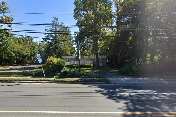 Brentwood-Islip Hospital For Animals
