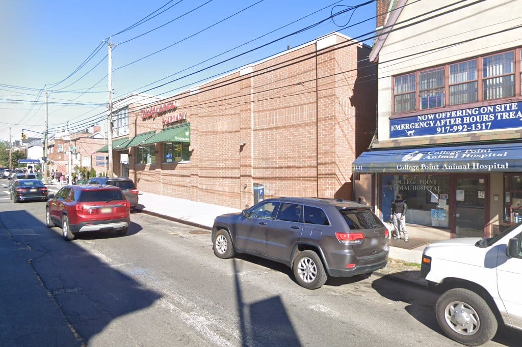 College Point Animal Hospital