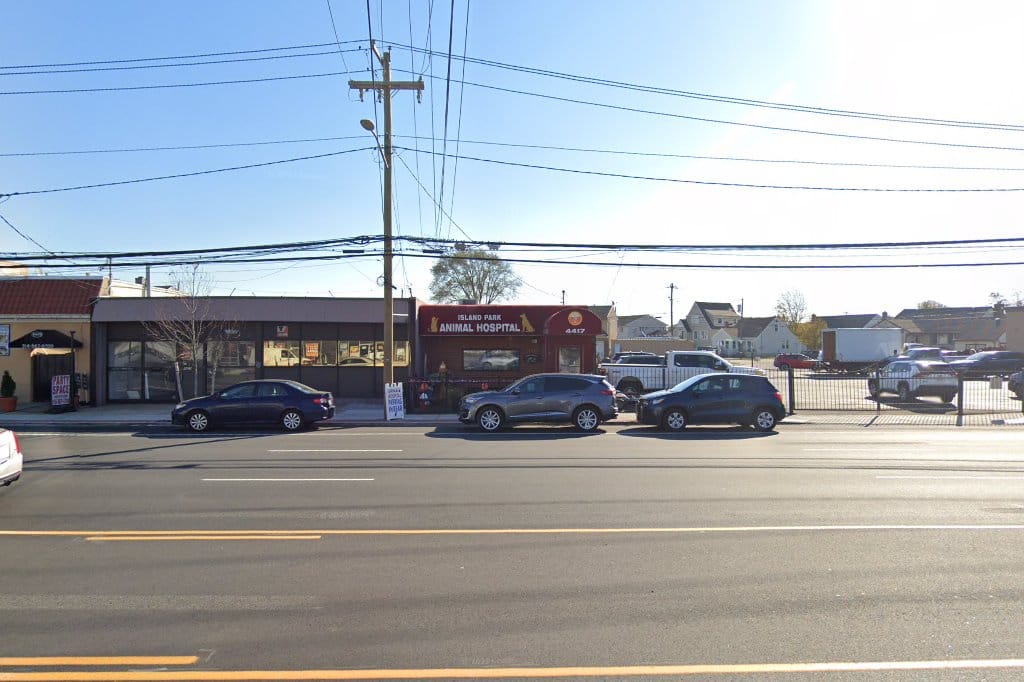 Island Park Animal Hospital