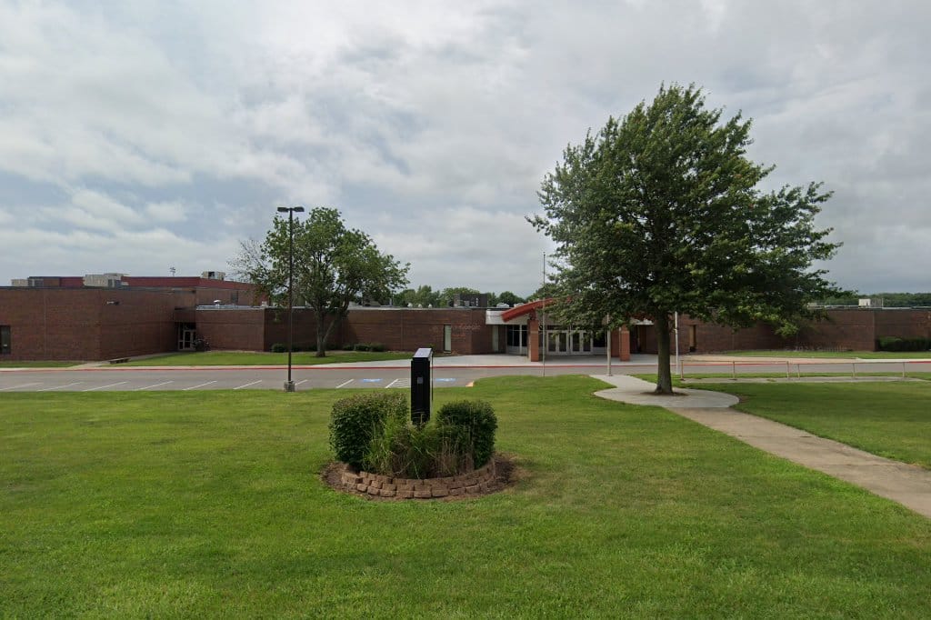 Yeokum Middle School