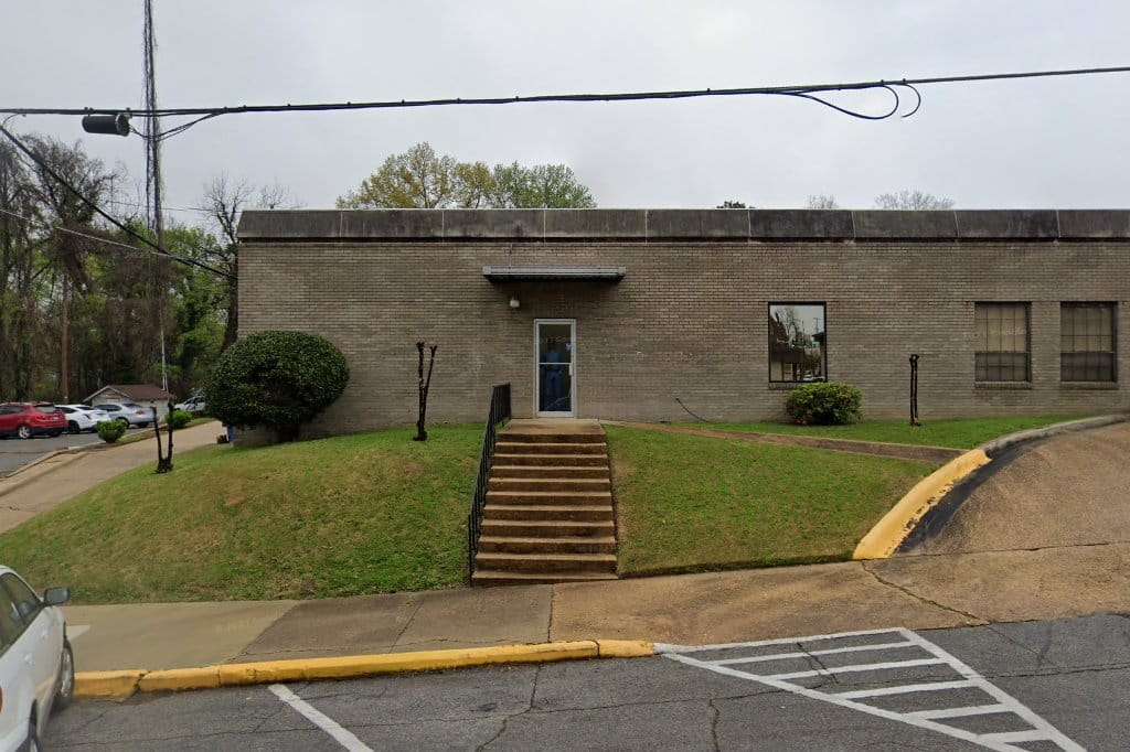 Camden District Court