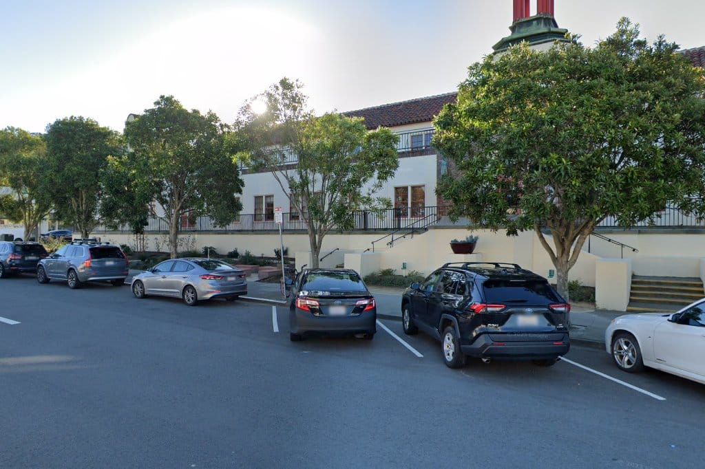Lycee Francais La Perouse - San Francisco Campus