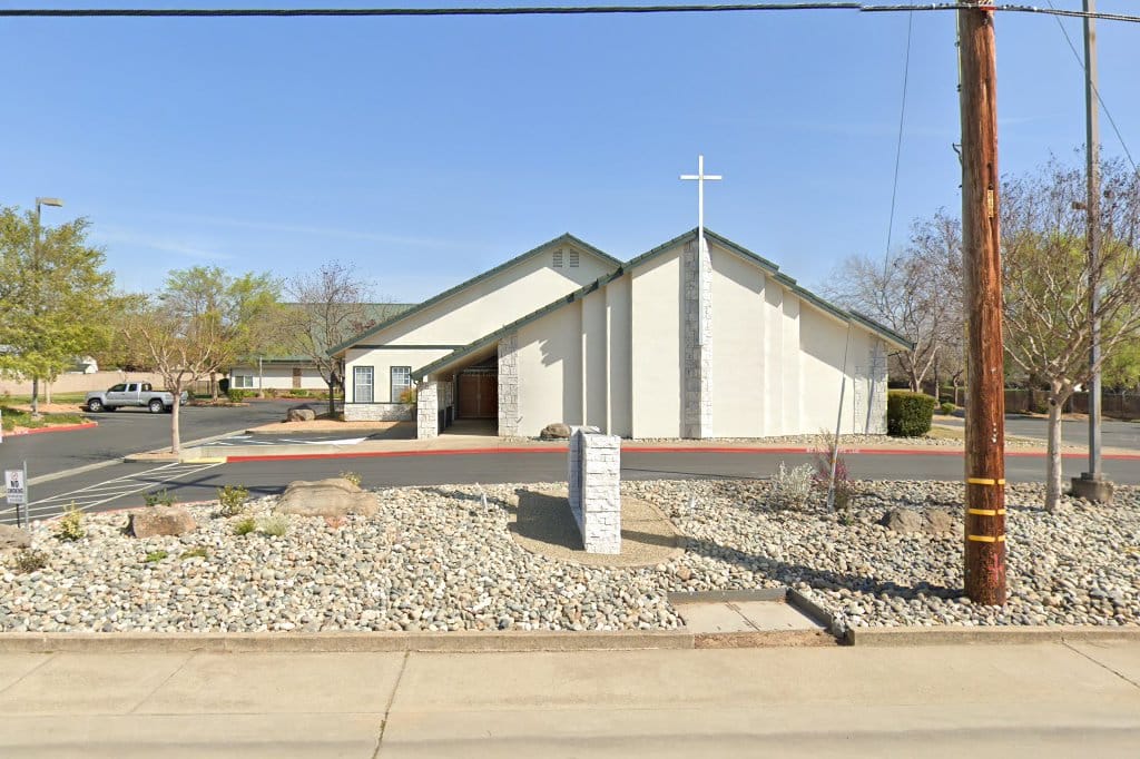 Holy Cross Lutheran Church & Preschool