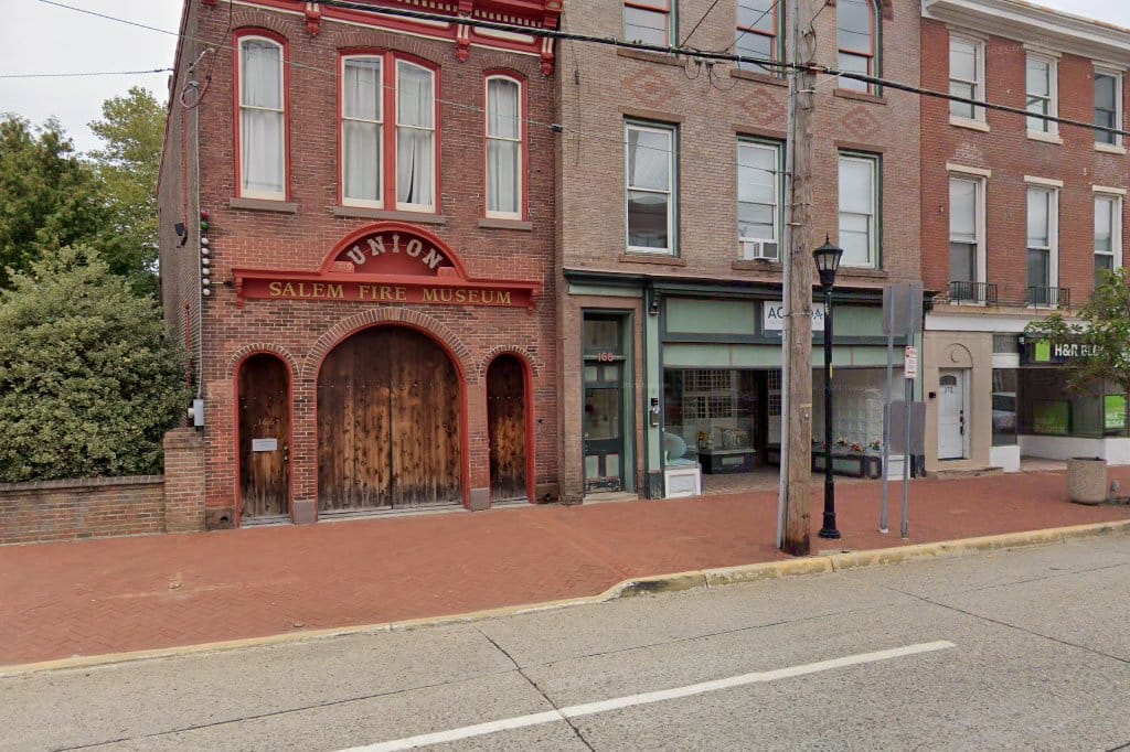 Salem Unemployment Office