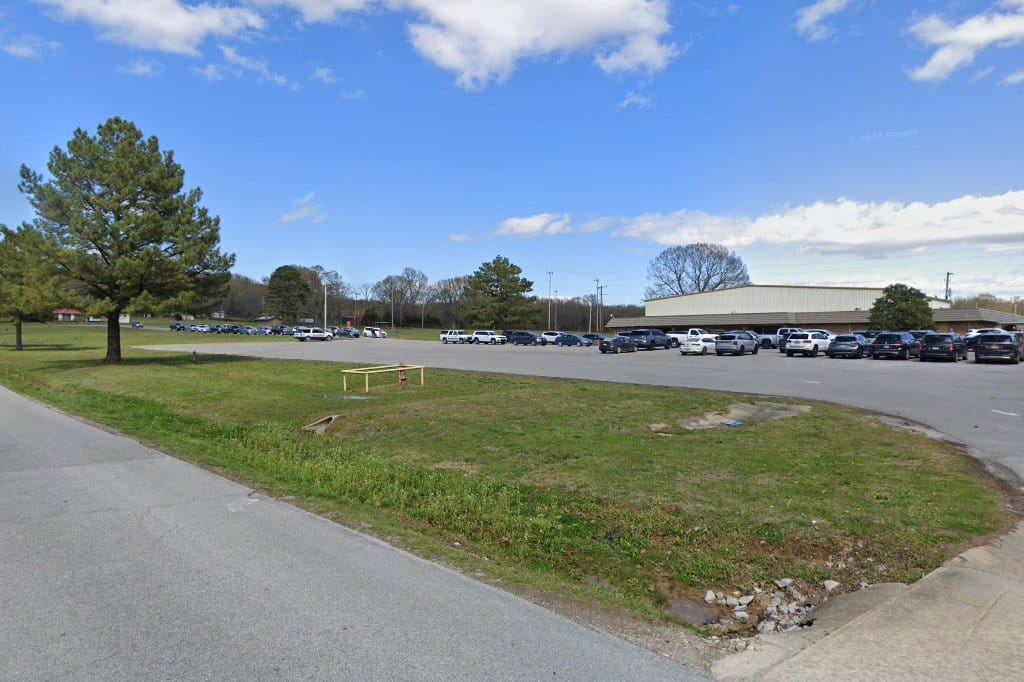 Sulphur Rock Magnet School