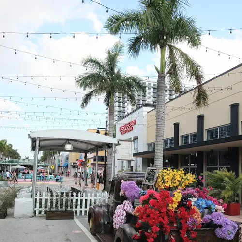 Doral Pharmacy And Medical Supplies Pharmacy