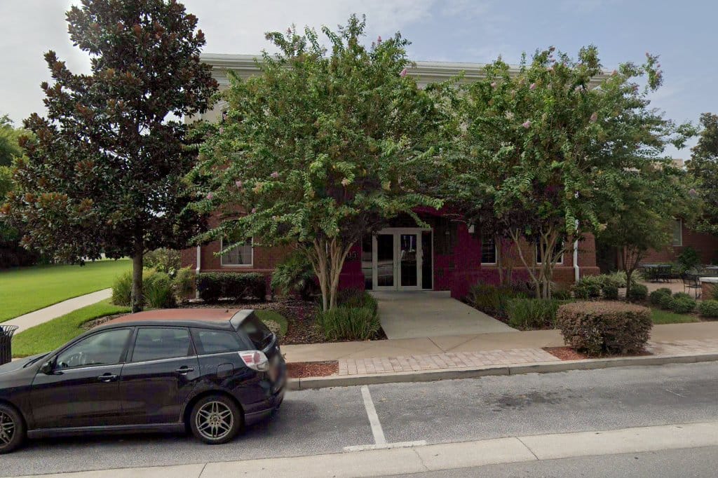 Beacon College