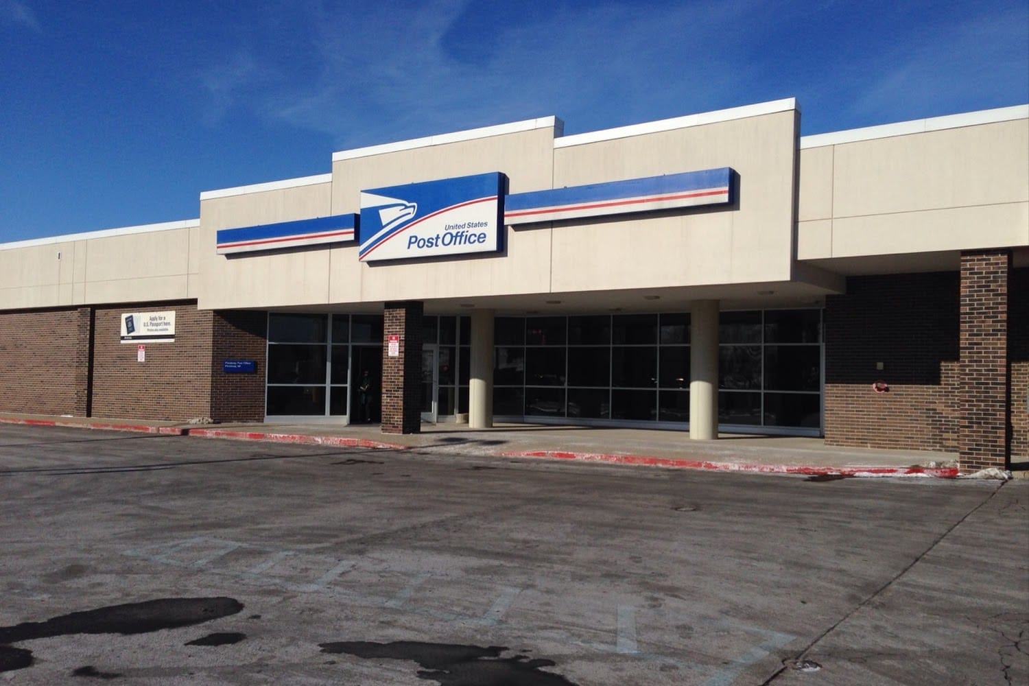 Pinckney Passport Office