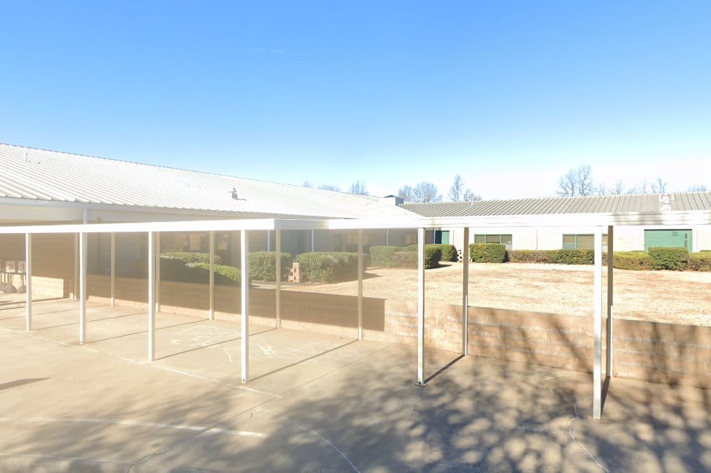 Vandergriff Elementary School