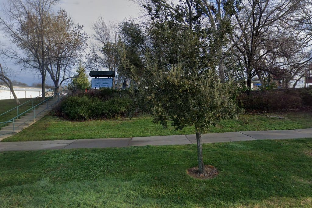 Lake Forest Elementary School