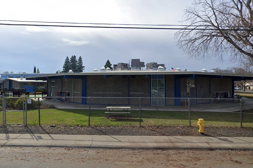 Neal Dow Elementary School