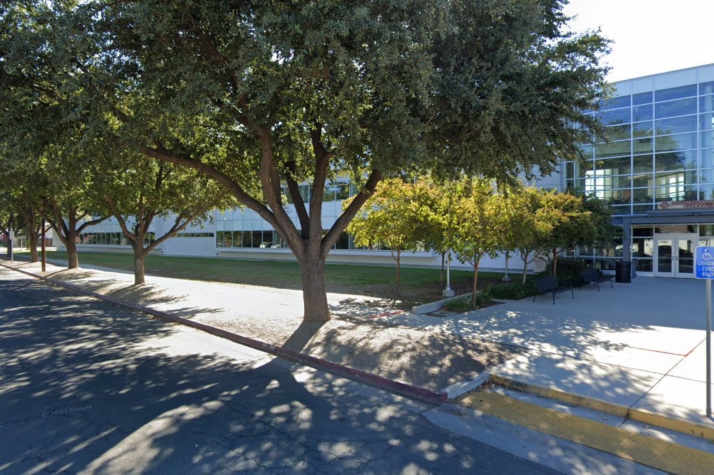 Dewolf Continuation High School