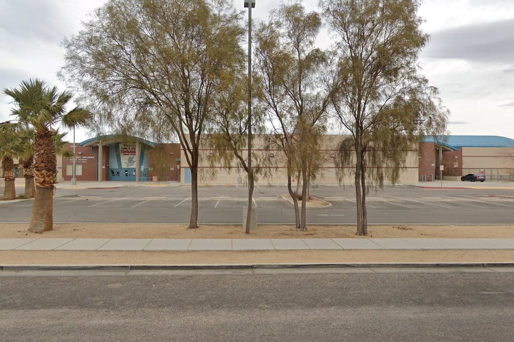 Lois and Jerry Tarkanian Middle School